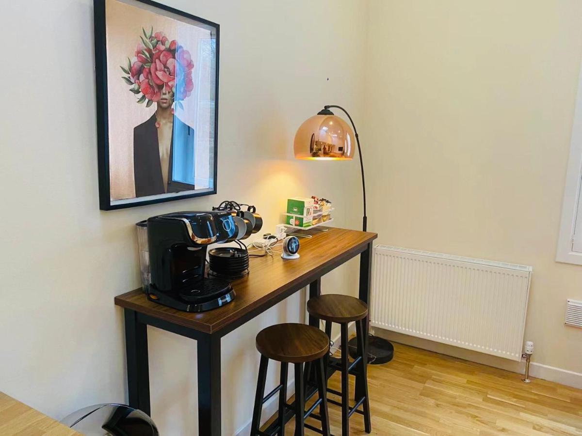 Apartmán 2 Bed 2 Bath With Private Parking EDI Exteriér fotografie