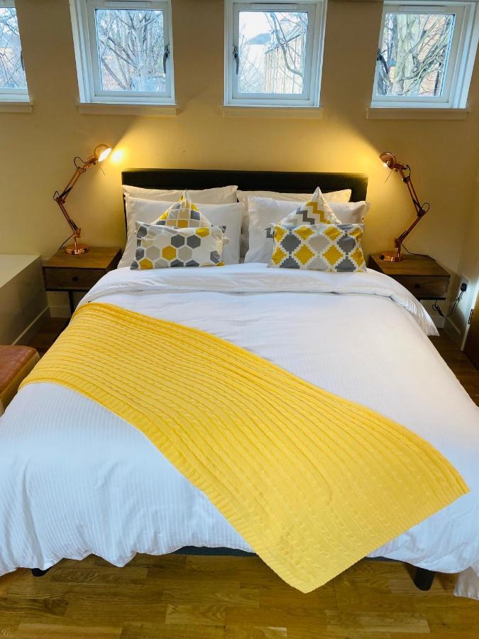 Apartmán 2 Bed 2 Bath With Private Parking EDI Exteriér fotografie