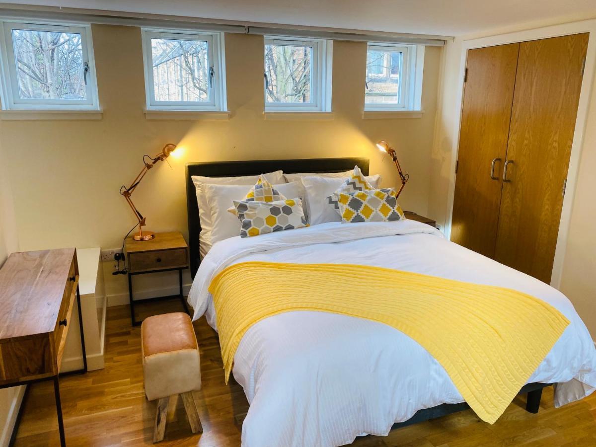 Apartmán 2 Bed 2 Bath With Private Parking EDI Exteriér fotografie