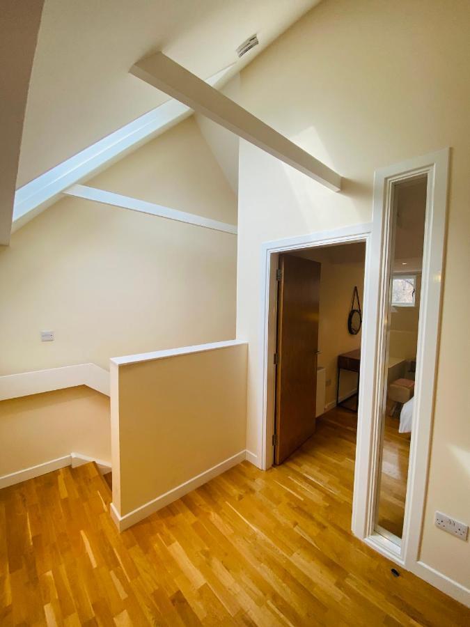 Apartmán 2 Bed 2 Bath With Private Parking EDI Exteriér fotografie